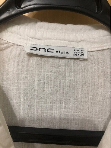 Beyaz gömlek - Görsel 3