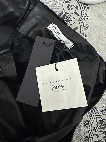 Fame İstanbul deri etek etiketli - Görsel 6