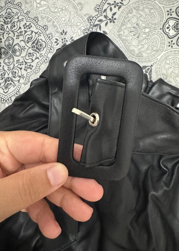 Fame İstanbul deri etek etiketli - Görsel 3