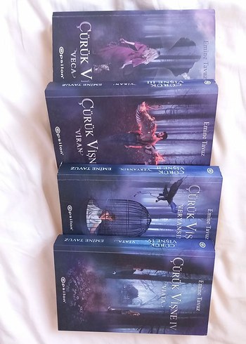 Çürük Vişne Serisi - 4 Kitap Seti