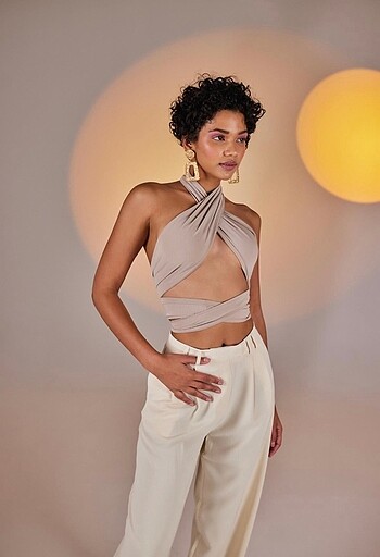 m Beden Holly lolly crop wrap top bej