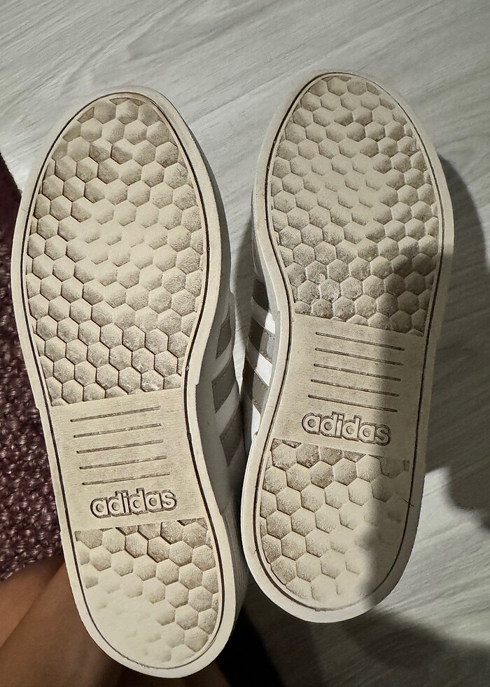 Adidas spor ayakkabı - Görsel 4