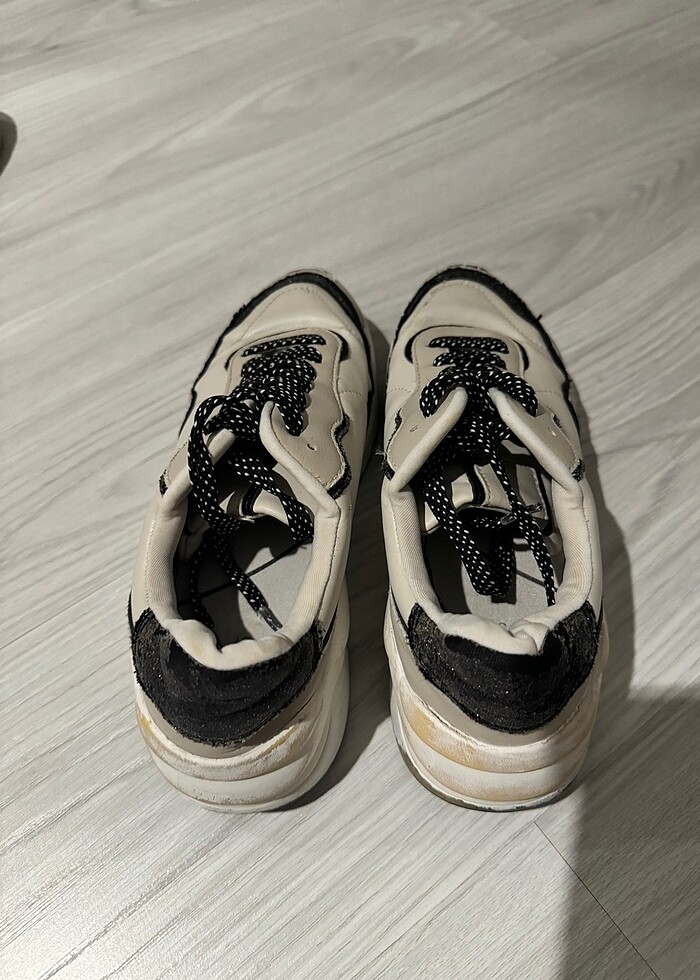 Sneaker krem siyah - Görsel 2