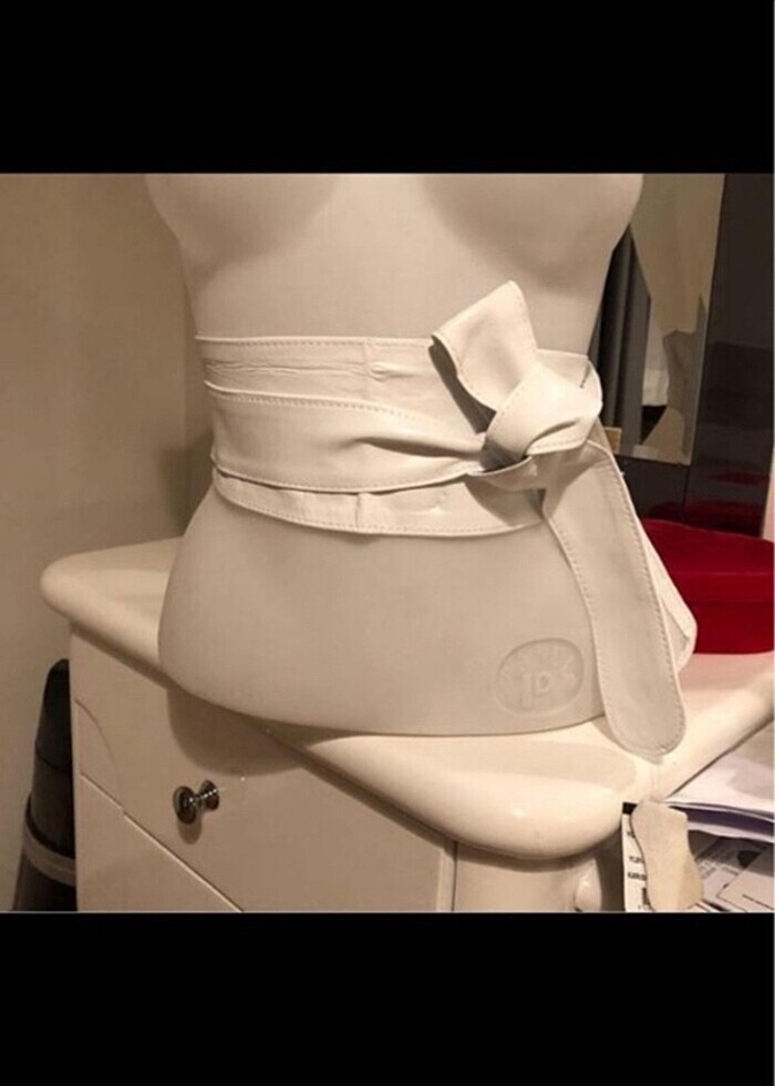 Y London deri kemer - Görsel 2