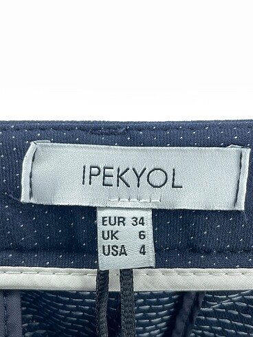 34 Beden lacivert Renk ipekyol Düz Kesim %70 İndirimli.