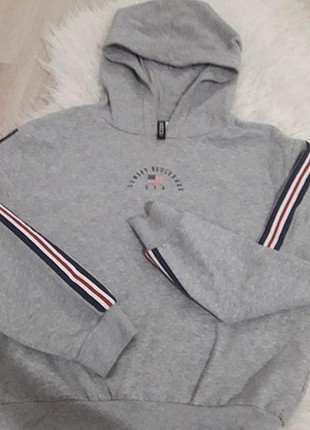 H&M sweatshirt 