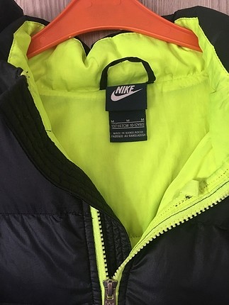 NIKE 10-12 Yaş Erkek Çocuk mont.