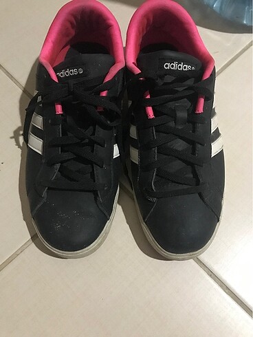 Adidas ayakkabı