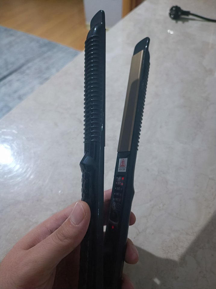 Siyah Saç Düzleştirici Yüksek Isı Ayarlı - Görsel 4