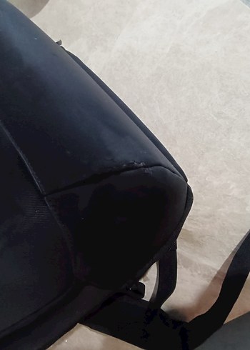 Lenovo Legion Armored II 17" Oyuncu Laptop Sırt Çantası - Görsel 9