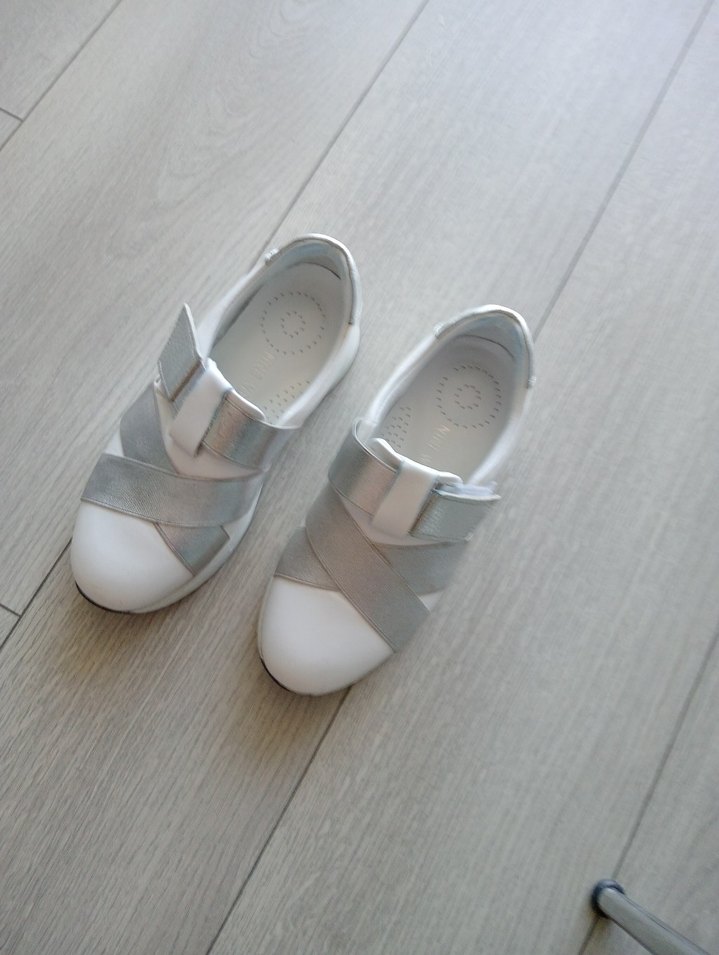 nine west markalı çok şık rahat bayan ayakkabı - Görsel 2