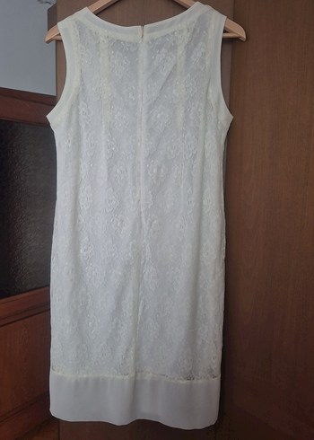 Dantel Detaylı Ekru Kolsuz Midi Elbise - Görsel 7