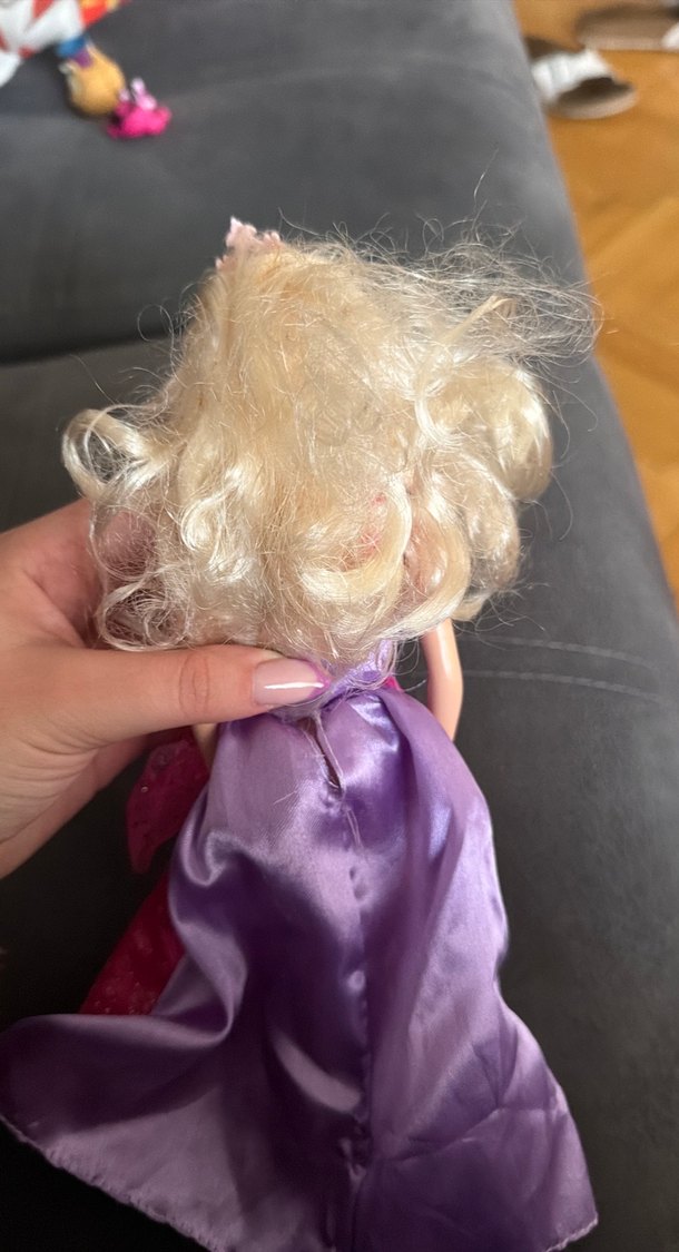 Pembe Parlak Elbiseli Bebek barbie - Görsel 3