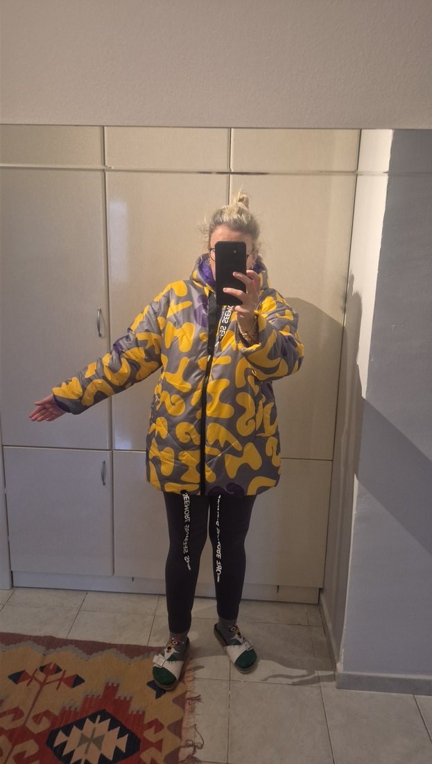 Sarı Gri Batik Desenli Kadın Midi Kaban - Görsel 5