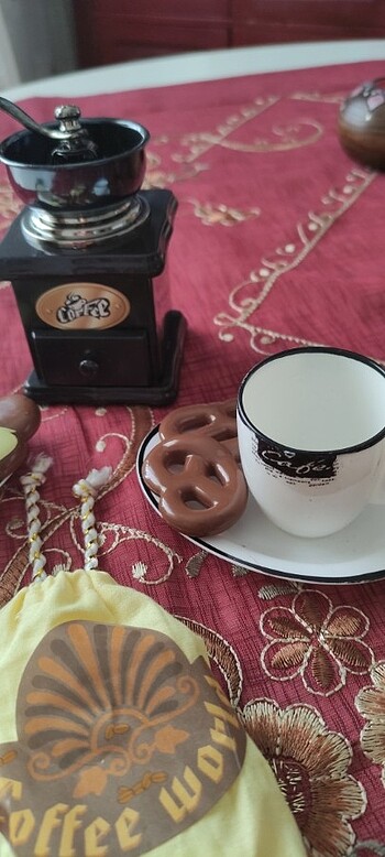 Beden Renk Oyuncak kahve seti