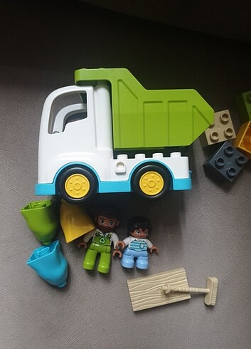 Duplo çöp kamyonu