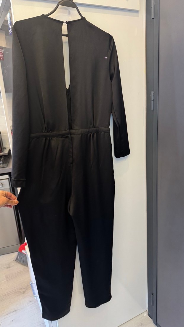 Kadın Siyah Uzun Kollu Kuşaklı Tulum - Görsel 3