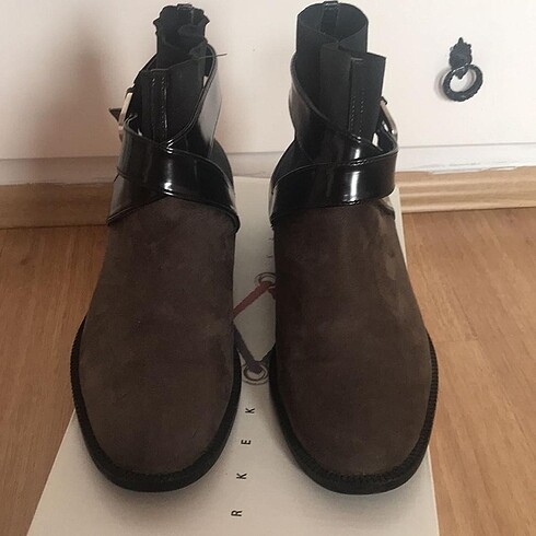 36 Beden Zara bot