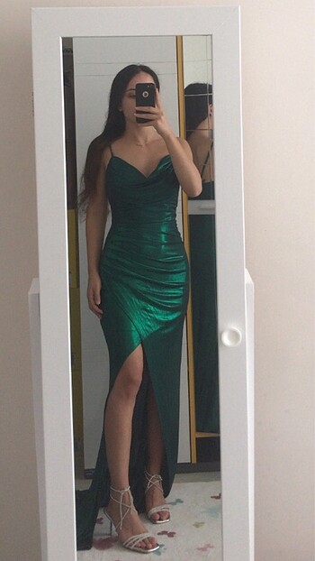 Yeşil haki abiye elbise
