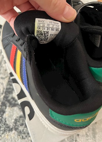31 Beden çeşitli Renk Adidas Erkek Çocuk Çok Renkli Adidas Spor Ayakkabı