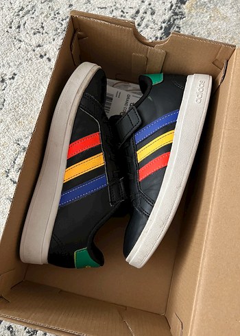 Adidas Adidas Erkek Çocuk Çok Renkli Adidas Spor Ayakkabı