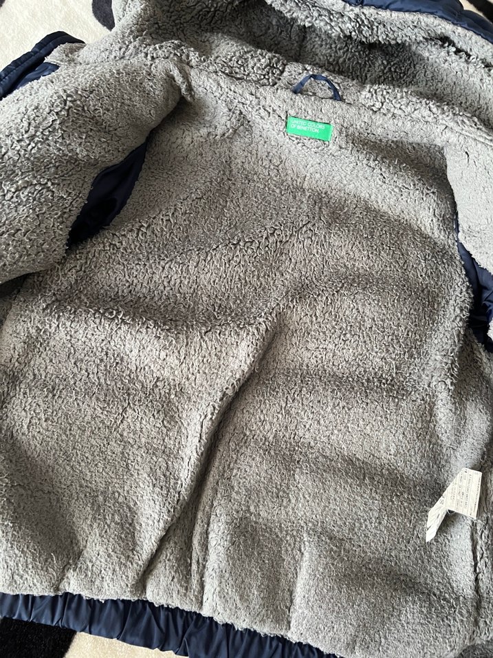 Gri Erkek Çocuk Kapüşonlu Kaban - Görsel 2