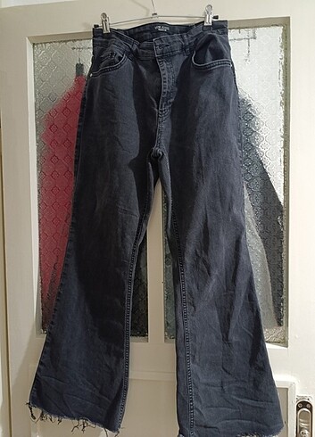 Gri Jean