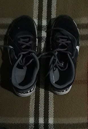 Orijinal Nike biraz kullanılmiş.