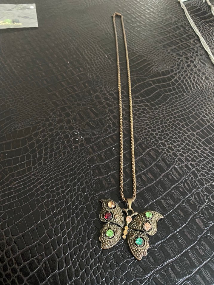 Uzun Zincirli Kelebek Desenli Bohem Kolye - Görsel 2
