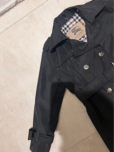 Burberry Kız çocuk trenç mont
