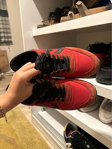 Hummel 3 kere giyildi