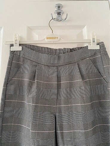 Karali pantolon - Görsel 2