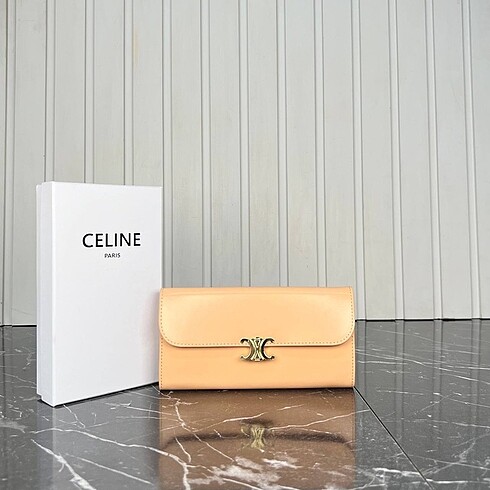  Beden kahverengi Renk Celine Large Triomphe Wallet In Shiny Calfskin