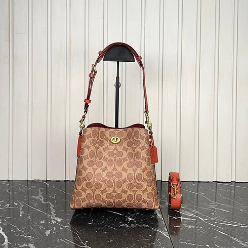 Coach Coach Willow Bucket Bag