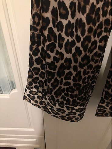 H&M Leopar Desenli Saten Pantolon
