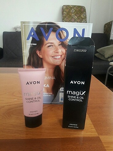 Avon magix fondoten bazi