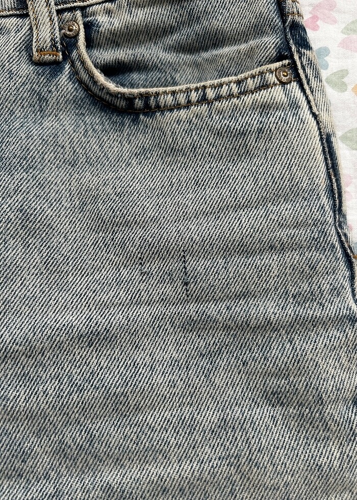 Milla jean ve siyah bot - Görsel 3