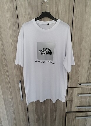 Oversize Reflektörlü The North Face Tişört 