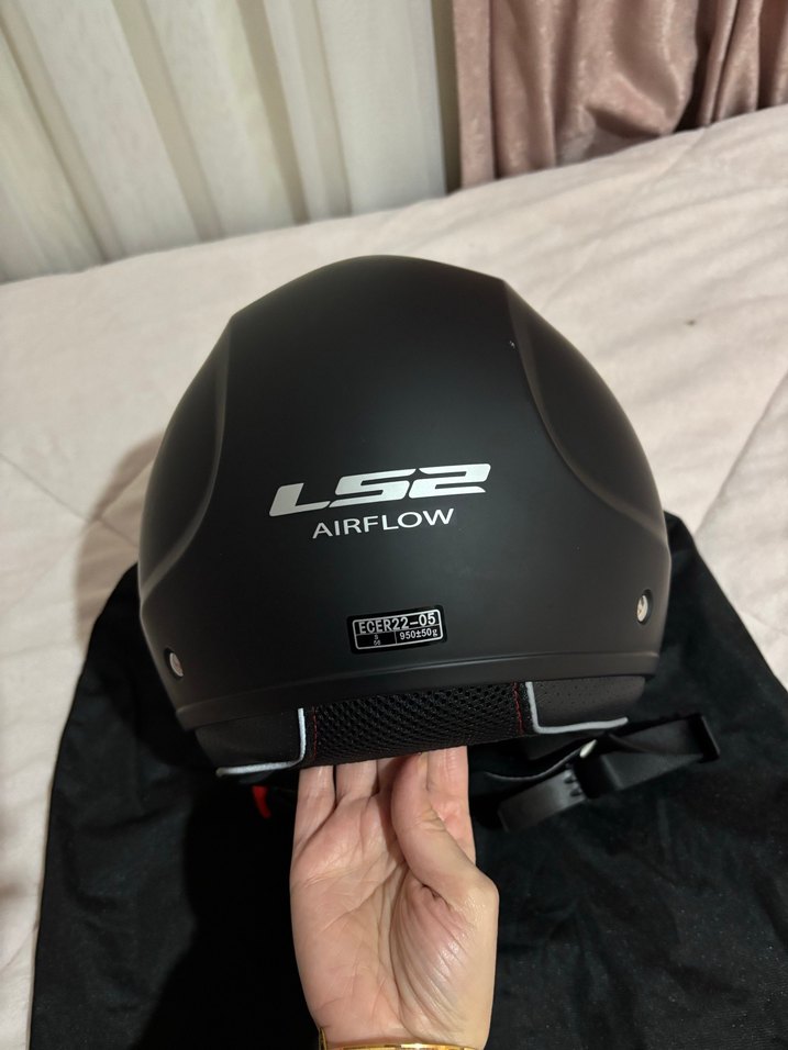 Kilitli Siyah Biker Motosiklet Kaskı - Görsel 3