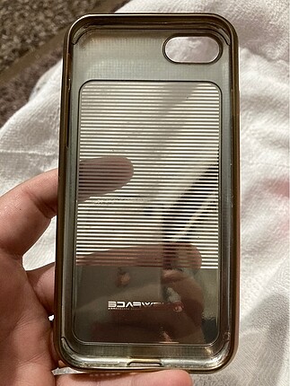 Diğer İphone SE 7 ve 8