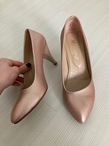 Diğer Pudra renk stiletto