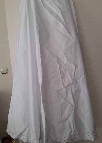 İşlemeli Taşlı Straplez Beyaz gelinlik - Görsel 5