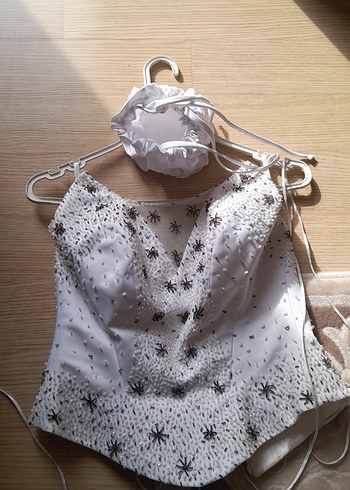 İşlemeli Taşlı Straplez Beyaz gelinlik - Görsel 9