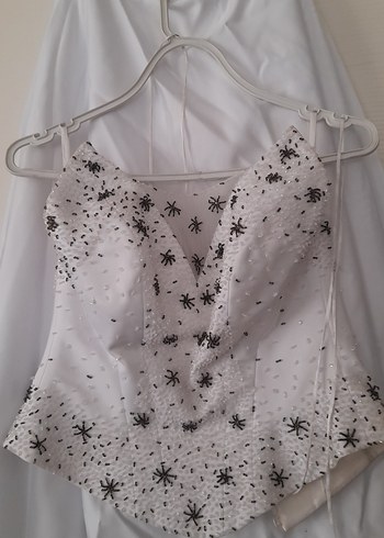 İşlemeli Taşlı Straplez Beyaz gelinlik - Görsel 7