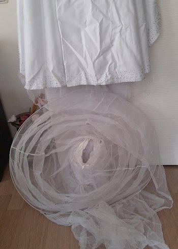 İşlemeli Taşlı Straplez Beyaz gelinlik - Görsel 12