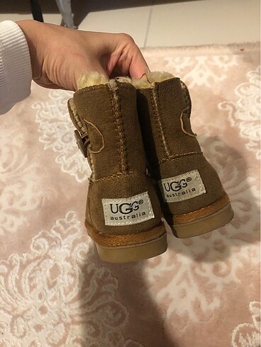 Ugg Ugg çocuk