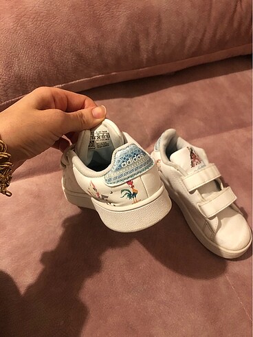 Adidas Spor ayakkabı