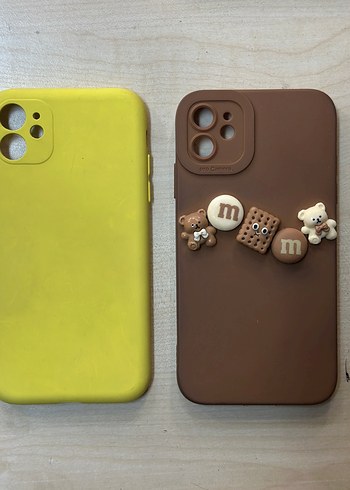 Iphone 11 Düğmeli Kahverengi Telefon Kılıfı