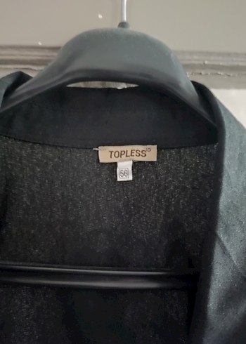 Uzun Siyah Düğmeli Kadın Gömlek - Görsel 3