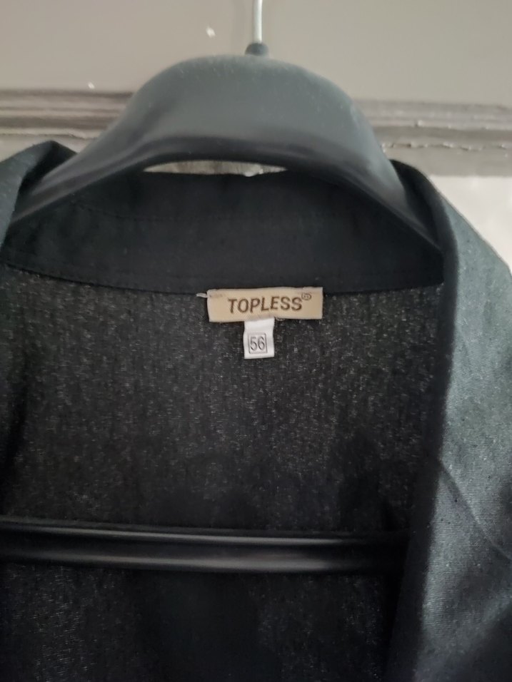 Uzun Siyah Düğmeli Kadın Gömlek - Görsel 3